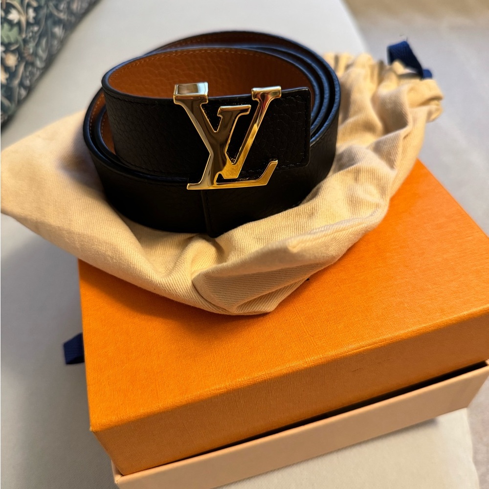 LV Black and Brown Reversible Belt